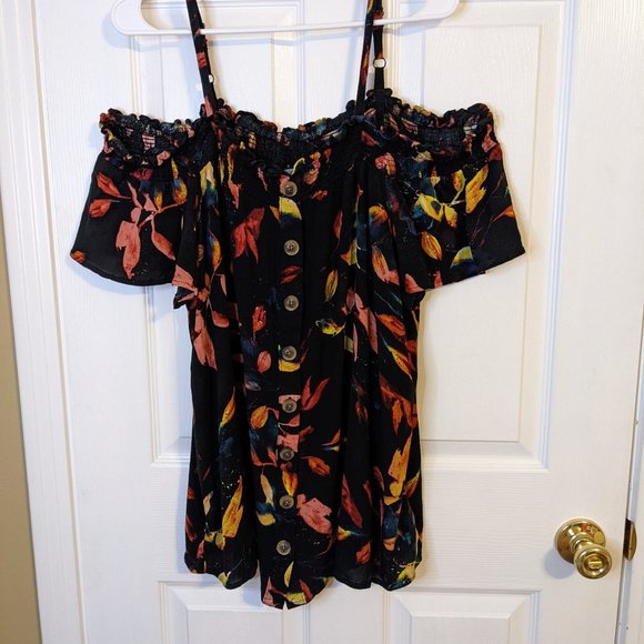 Torrid Smocked Cold-Shoulder Blouse Black Leaf Print - size 2X (18/20) - Picture 4 of 11